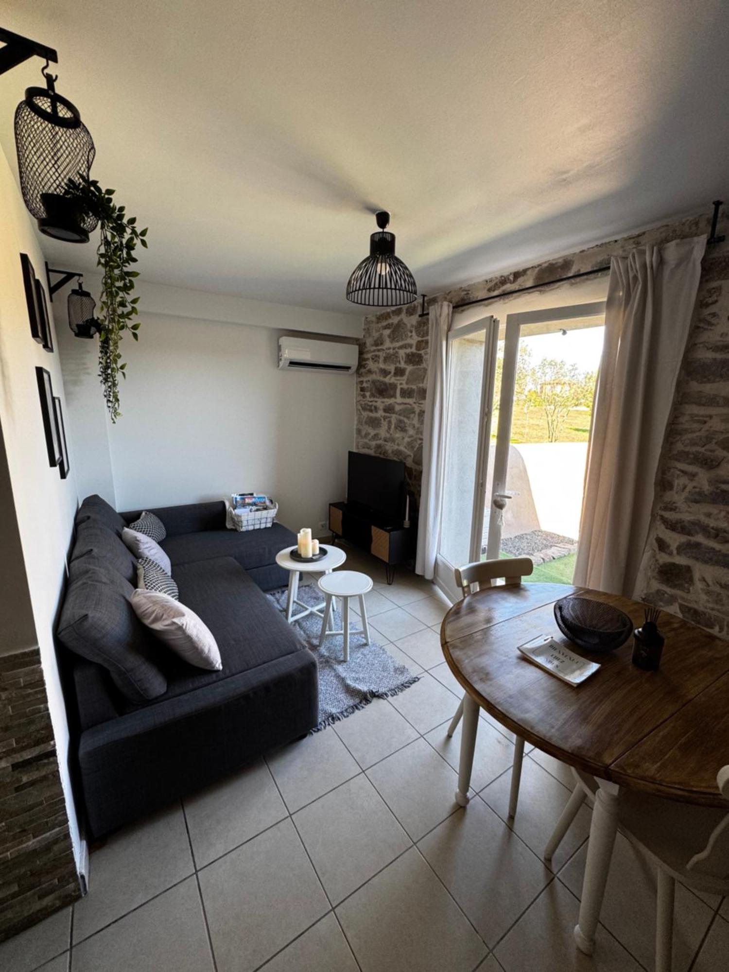 La Bastide Saint Pierre T2 - Jardin Lejlighed Roquebrune-sur-Argens Eksteriør billede