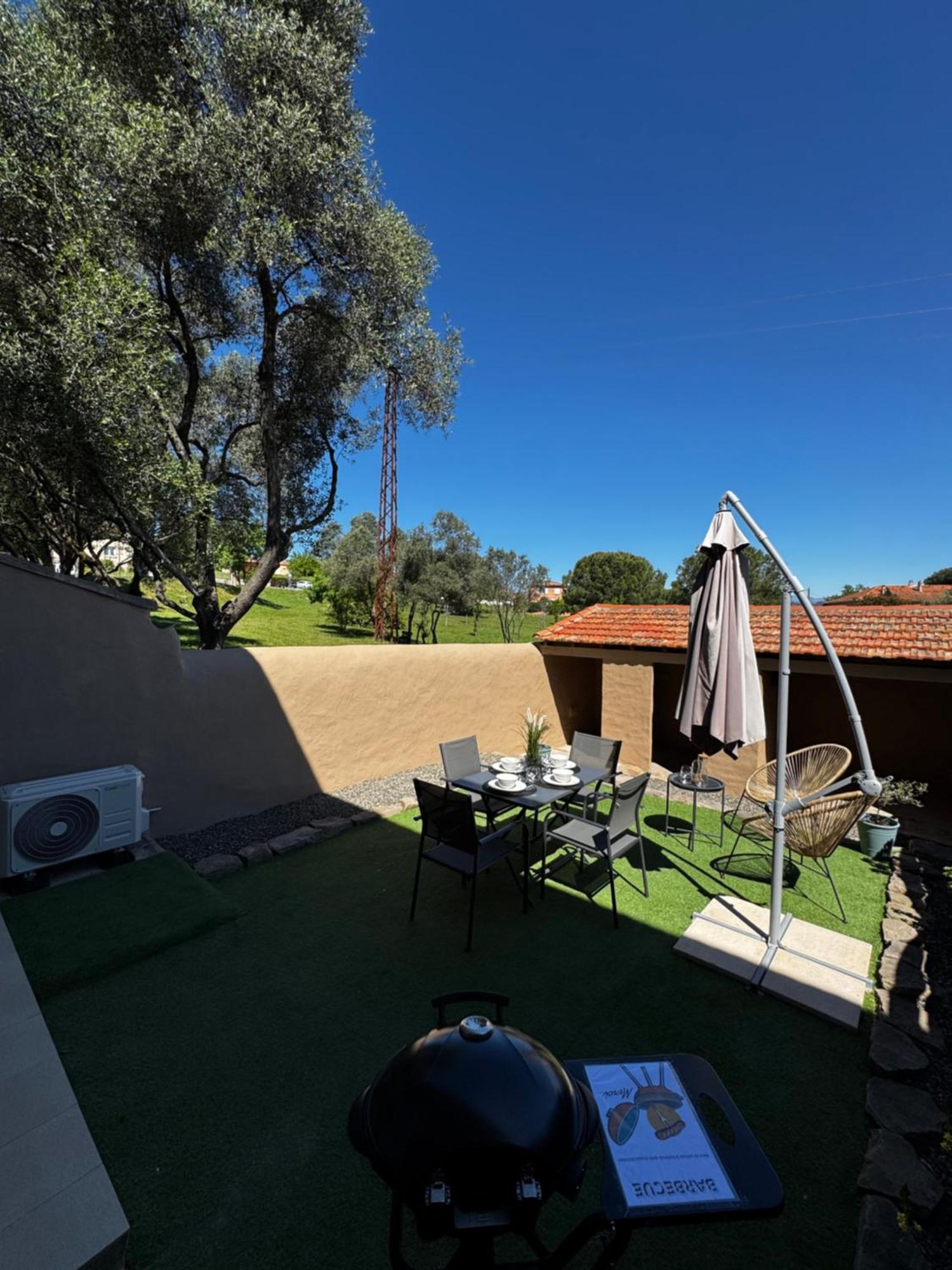 La Bastide Saint Pierre T2 - Jardin Lejlighed Roquebrune-sur-Argens Eksteriør billede